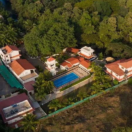Paradise Villas & Resort-2